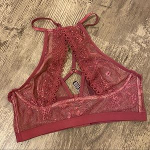 NWOT VICTORIA’S SECRET LINGERIE